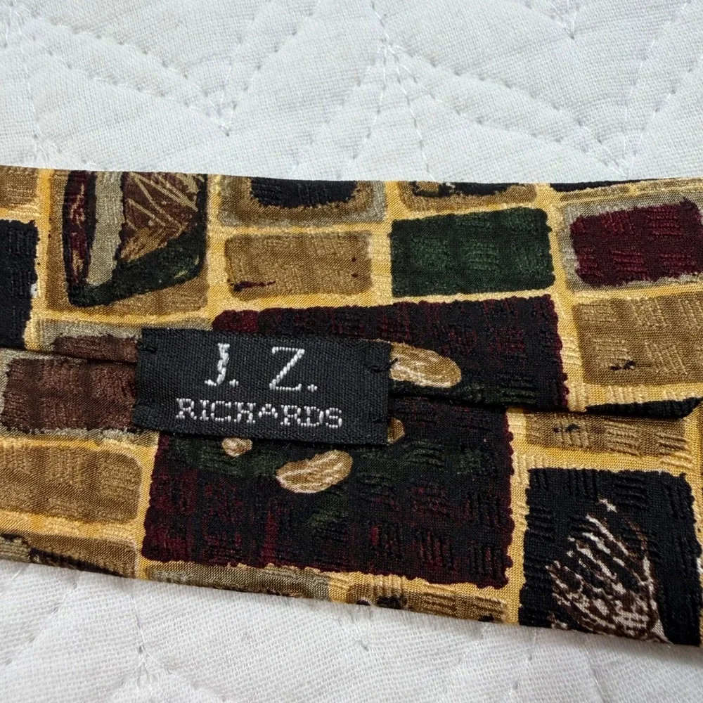 JZ Richards Mens‎ Silk Necktie Geometric Pattern Burgundy Gold Green Brown
